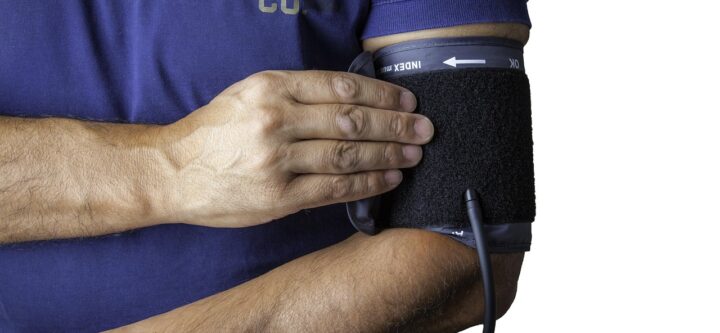 blood-pressure-monitor-1749577_1280